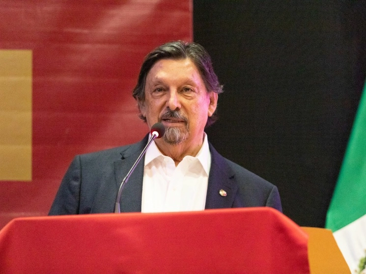 El dirigente del Sindicato Minero, Napoleón Gómez Urrutia. Foto Pablo Ramos / Archivo