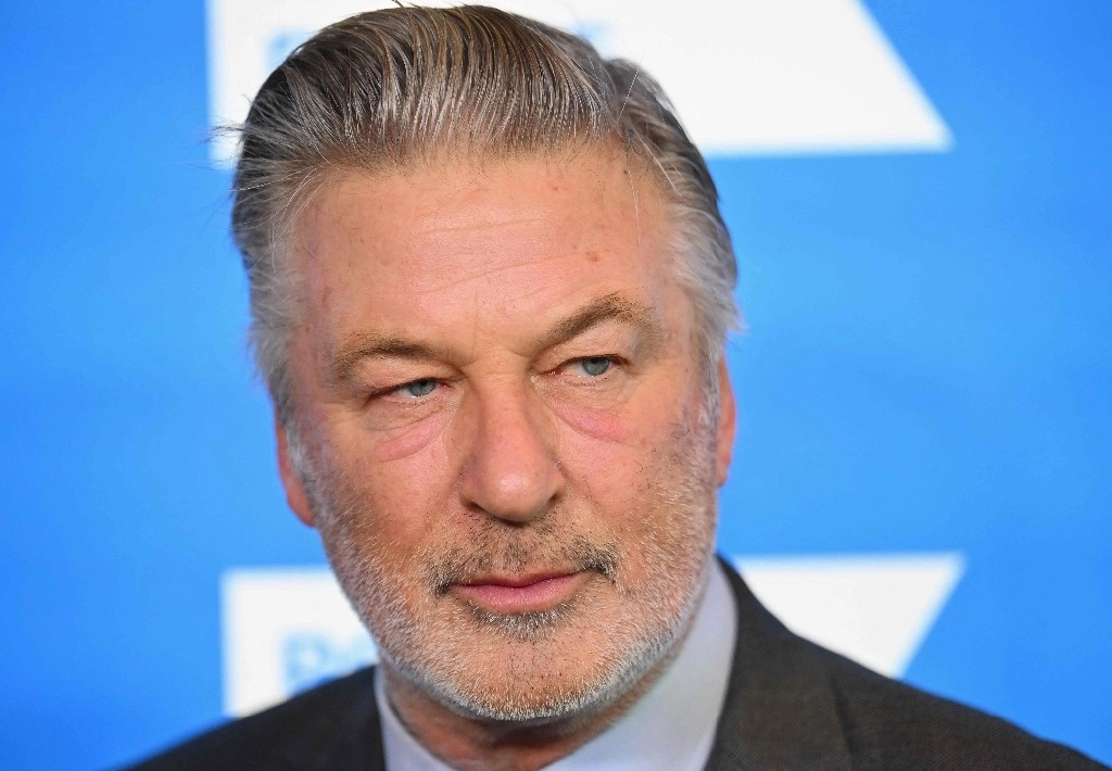 
El actor Alec Baldwin llega a la Gala del Premio Ripple of Hope de Derechos Humanos Robert F. Kennedy 2022 en el Hilton Midtown de Nueva York el 6 de diciembre de 2022. Foto Afp