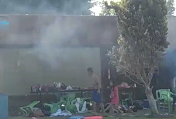 Usuarios de redes sociales compartieron videos tras el asesinato de 10 personas en un balneario de Guanajuato. Foto La Jornada