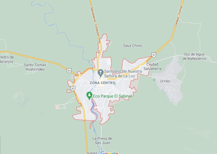 El ataque fue en un taller mecánico de ese poblado. Foto Google Maps