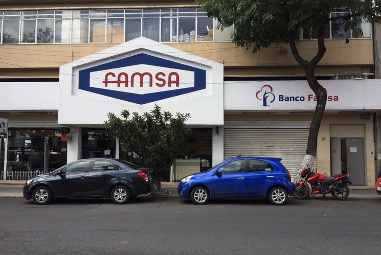 Aspectos de una tienda Famsa. Foto Cristina Rodríguez