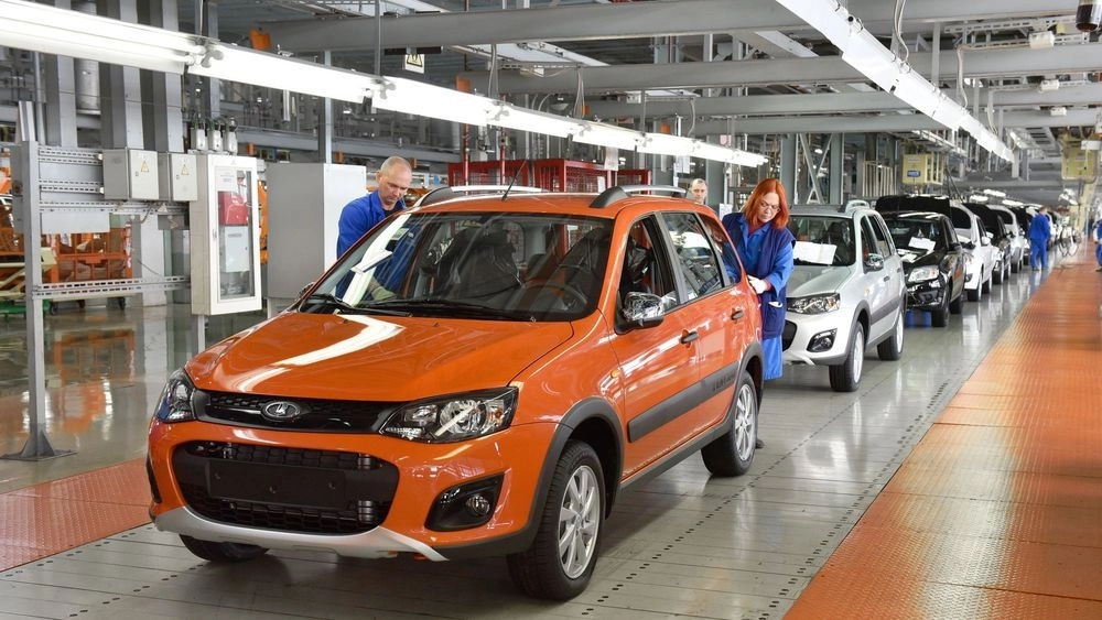 Con esta acción el fabricante galo abandona por completo sus operaciones en el mercado ruso.
Foto. Cortesía Grupo Renault.