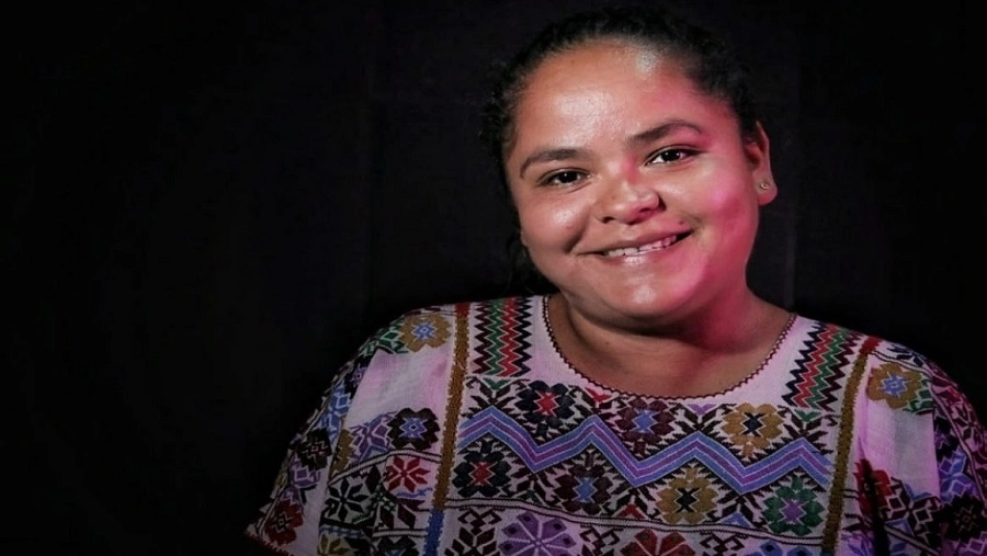 Investigaciones realizadas por las redes de apoyo a Kenia Inés Hernández encontraron evidencias de que grupos delictivos están detrás de las denuncias penales en su contra. Foto ‘La Jornada’