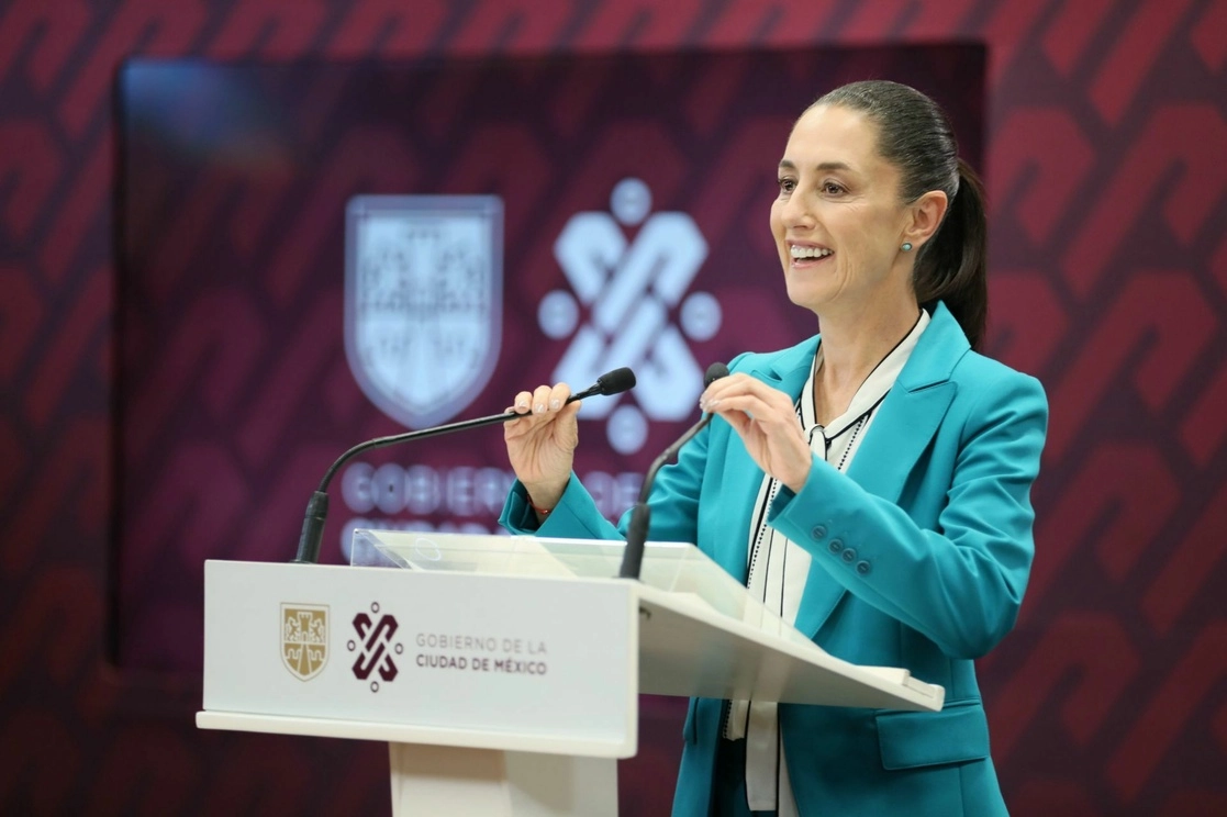 La jefa de Gobierno de la Ciudad de México, Claudia Sheinbaum, durante una conferencia de prensa en el Antiguo Palacio del Ayuntamiento, el 16 de noviembre de 2022. Foto Cuartoscuro