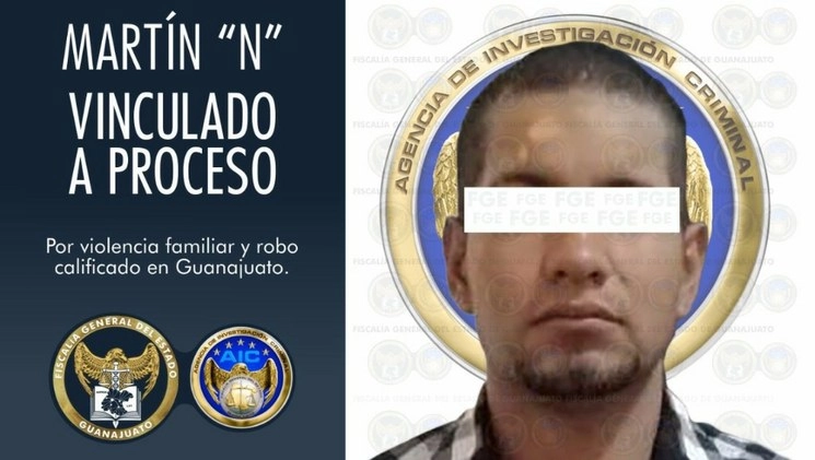 Martín "N" es señalado por agredir y robar a su pareja el pasado 2 de mayo. Foto tomada del Twitter de @FGEGUANAJUATO