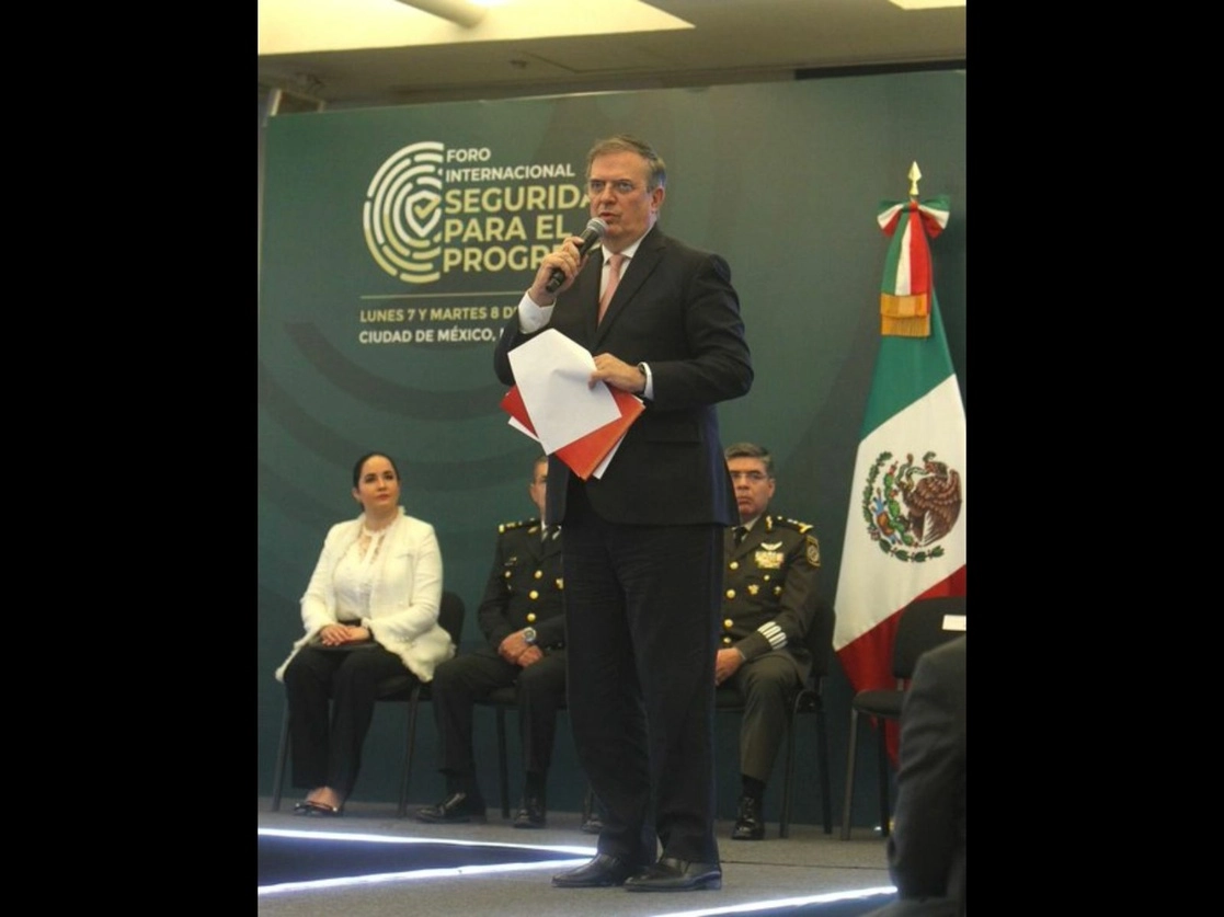 El canciller Marcelo Ebrard participó en un foro sobre seguridad realizado en la sede de la Cancillería, el 7 de noviembre de 2022. Foto tomada del Twitter de @m_ebrard