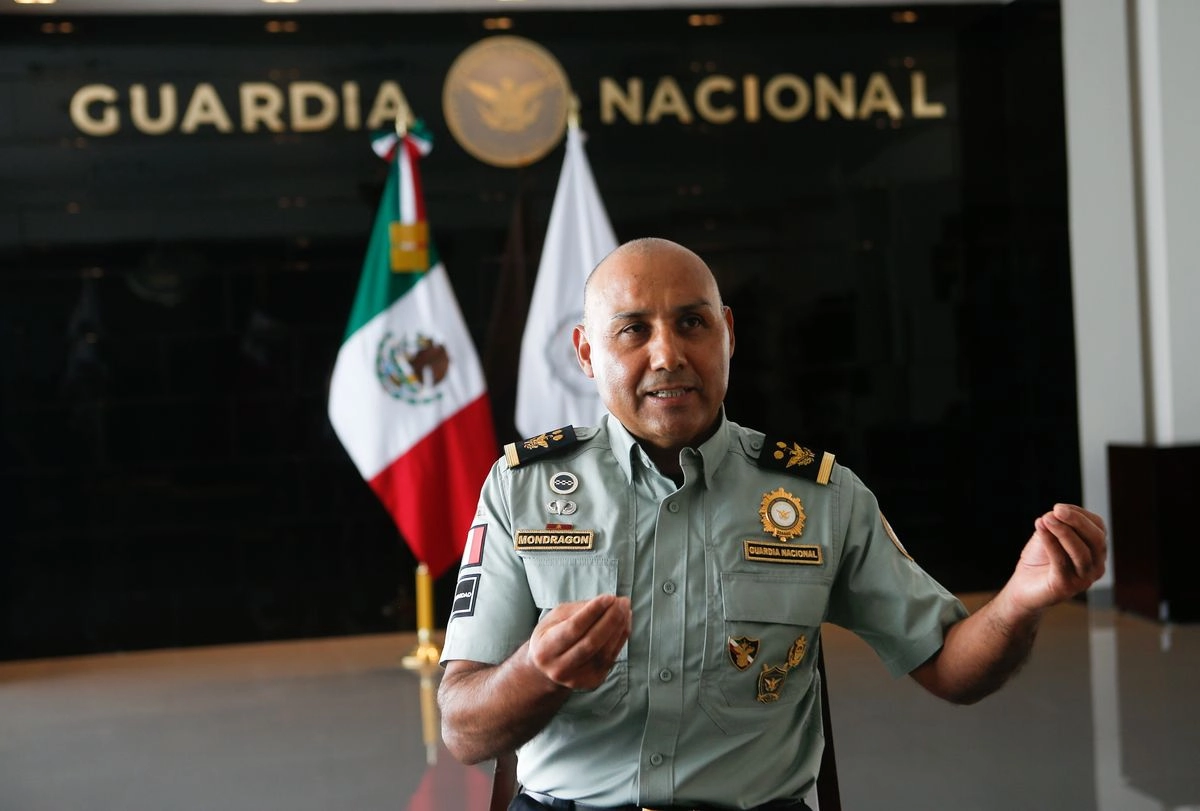 Entrevista al jefe general de coordinacion Policial de la Guardia Nacional, General de Brigada de Estado Mayor, Filiberto Mondragon Polo, dentro del marco de la conmemoracion del 6/o. Aniversario de la Guardia Nacional. 