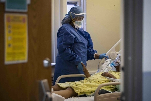 El incremento de enfermos de coronavirus continúa al alza en Ciudad Juárez, Chihuahua y otros municipios. Foto Ap / Archivo