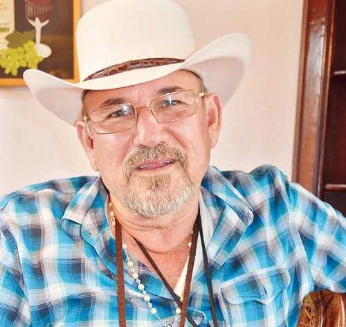 Hipólito Mora, fundador de las autodefensas en Michoacán. Foto Sanjuana Martínez/ archivo