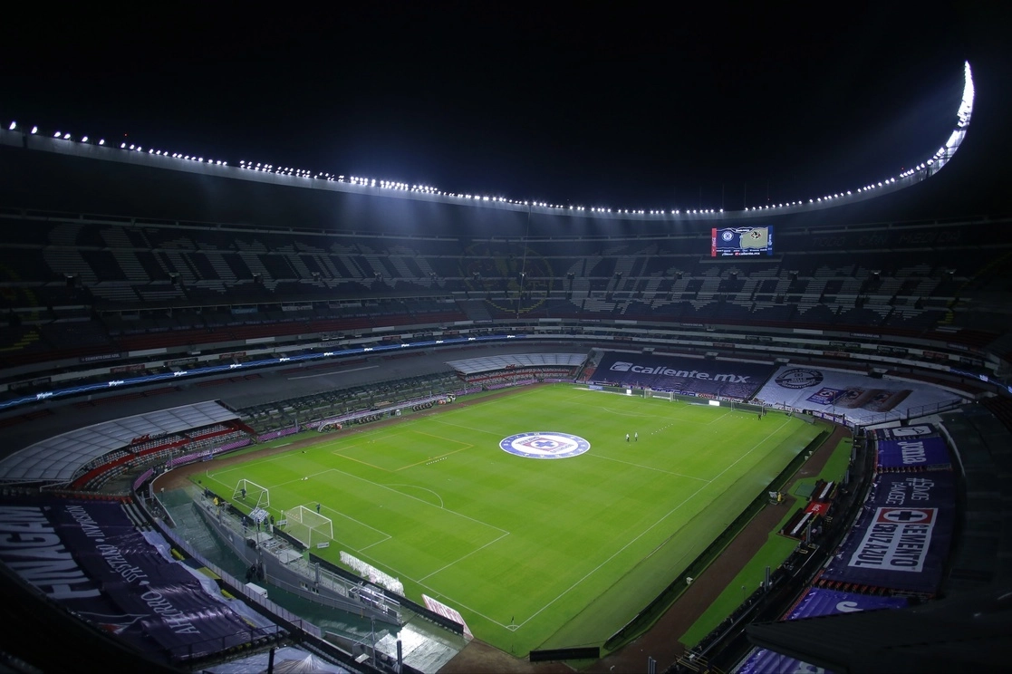 Cancha del Estadio Azteca en imagen de archivo. Foto Jam Media