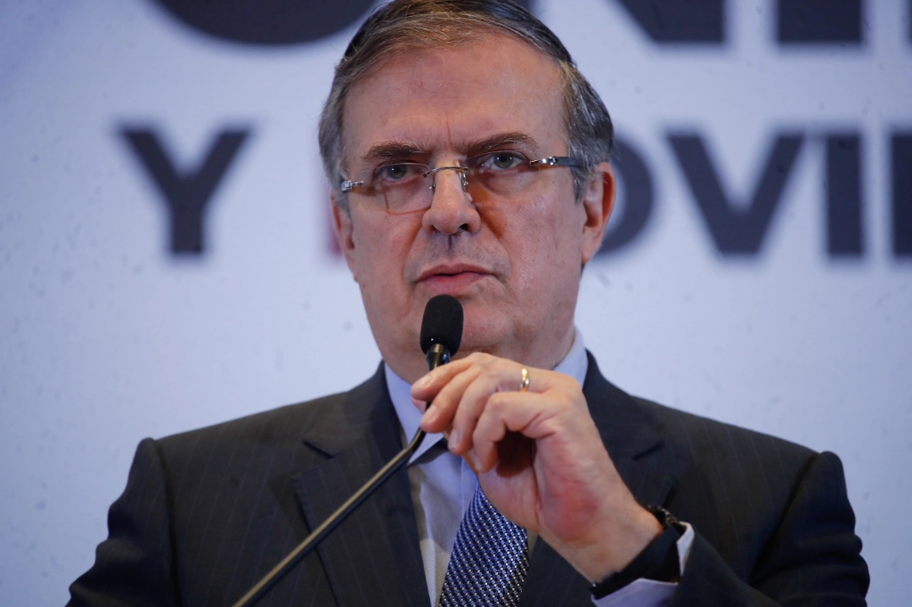 El secretario de Economía, Marcelo Ebrard en imagen de archivo. Foto Cristina Rodríguez