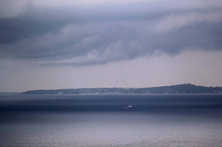 El mar Mediterráneo, cerca de la Riviera francesa, en Niza. Foto AFP /Archivo