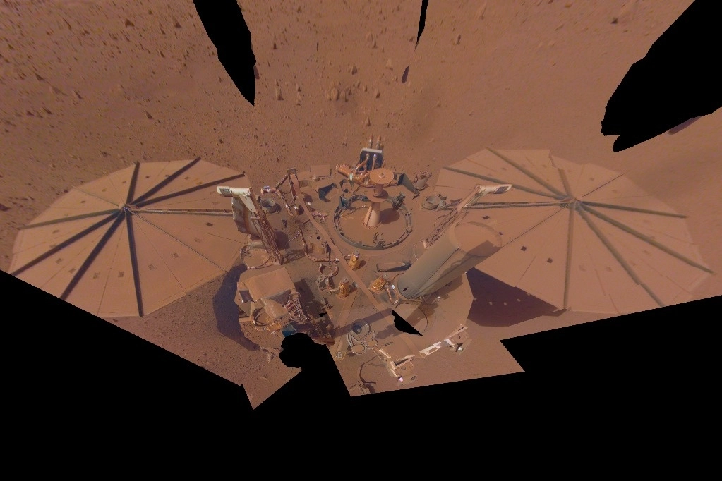 Selfie tomada en marte por el módulo 'Insight', el 24 de abril de 2022. Foto NASA/JPL-Caltech vía AP  