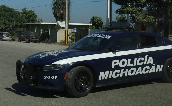 Las autoridades investigan los motivos del crimen y las identidades. Foto @MICHOACANSSP