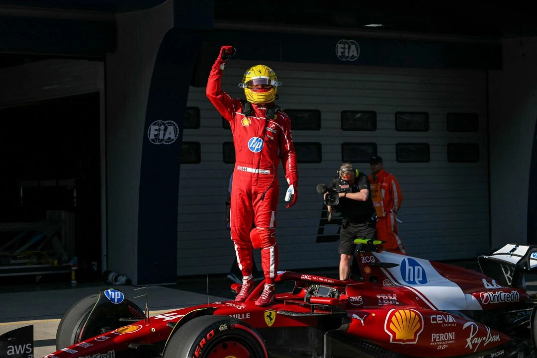 "No esperaba ese resultado, pero estoy muy feliz y orgulloso", dijo el británico de 40 años, que tiene un récord de 104 ‘poles’ en su carrera regular, pero ninguna desde 2023. Imagen del 21 de marzo de 2025. Foto 