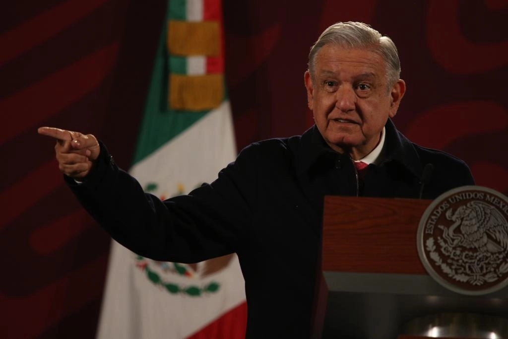El presidente López Obrador en su conferencia matutina desde Palacio Nacional, el 4 de enero de 2022. Foto María Luisa Severiano