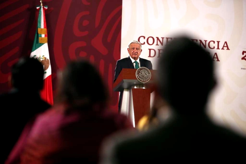 El presidente de México, Andrés Manuel López Obrador, durante su conferencia matutina en Palacio Nacional en la Ciudad de México, el 26 de mayo de 2022. Foto José Antonio López