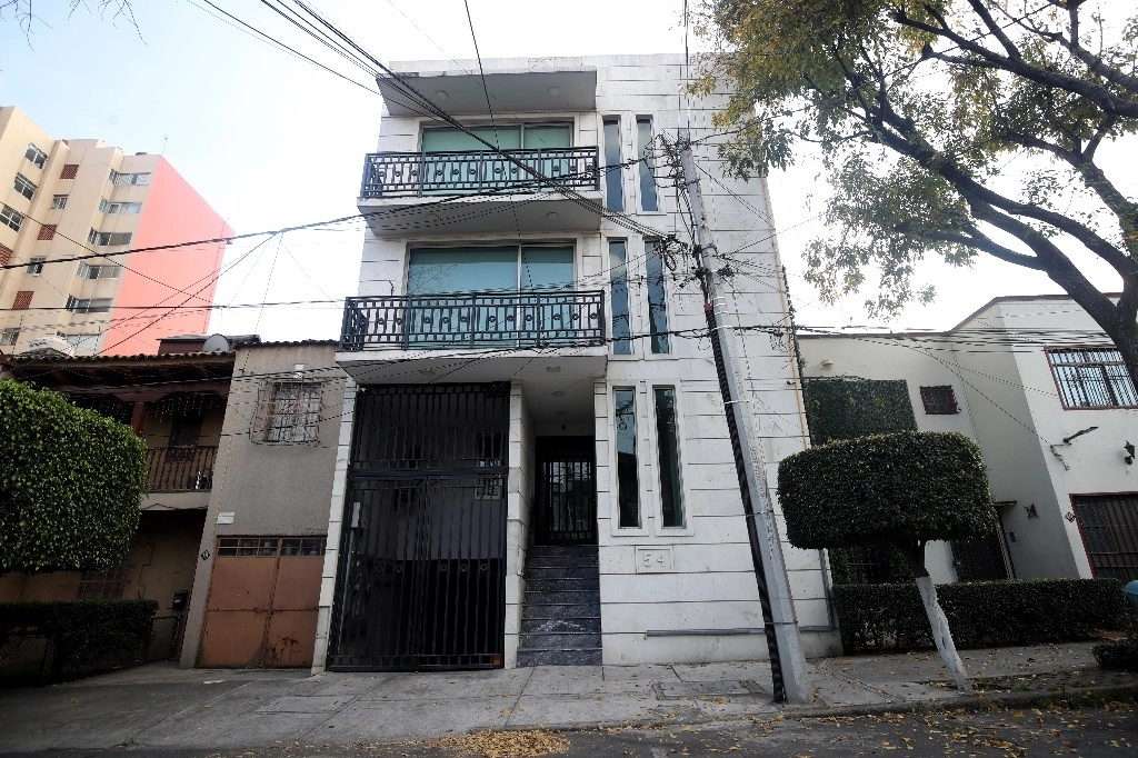 Según la declaración, para el edificio de Cordobanes 54 Luis Vizcaíno se asoció con el entonces delegado Christian von Roehrich en partes iguales. Foto Yazmín Ortega Cortés