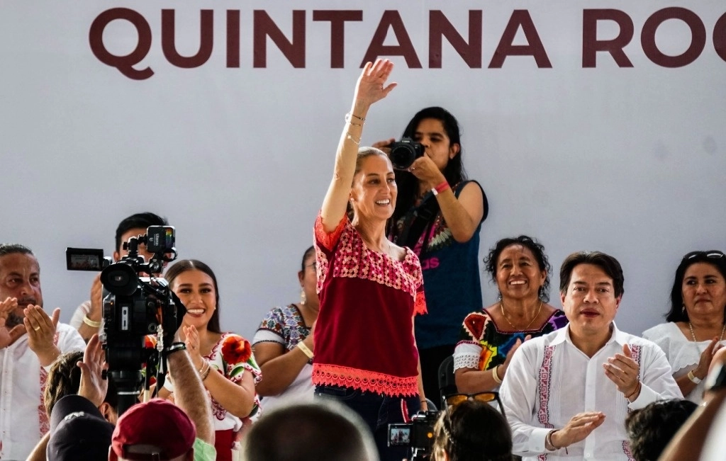 Claudia Sheimbaum durante su vista a Playa del Carmen, Quintana Roo. Foto Cuartoscuro