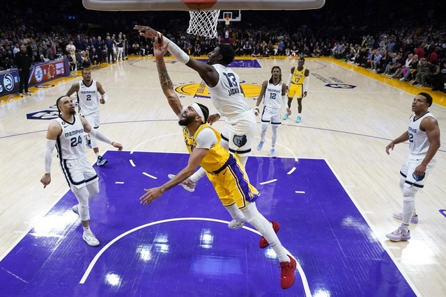 La remontada de 14 puntos en el último cuarto fue la más amplia de Miami en la temporada, y en el momento más trascendental. Foto Ap