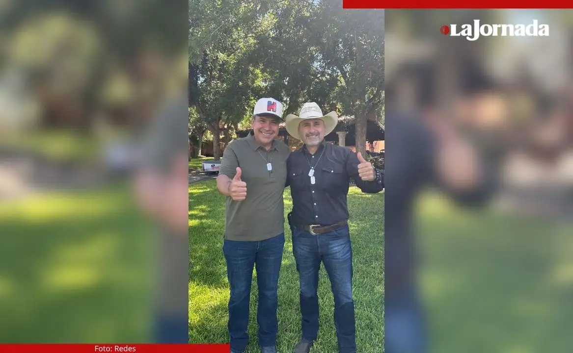 Antonio Astiazarán Gutiérrez, alcalde de Hermosillo encabezó una reunión con líderes del Partido Acción Nacional (PAN) a las afueras de la ciudad, con miras a perfilar su proyecto electoral rumbo a la gubernatura de Sonora para el periodo 2027-2030.