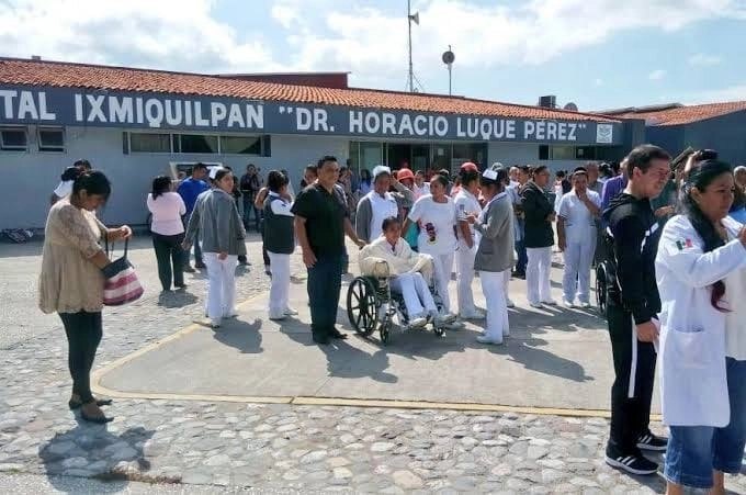 Personal médico en Ixmiquilpan, Hidalgo solicita material para realizar sus labores. Foto Ricardo Montoya