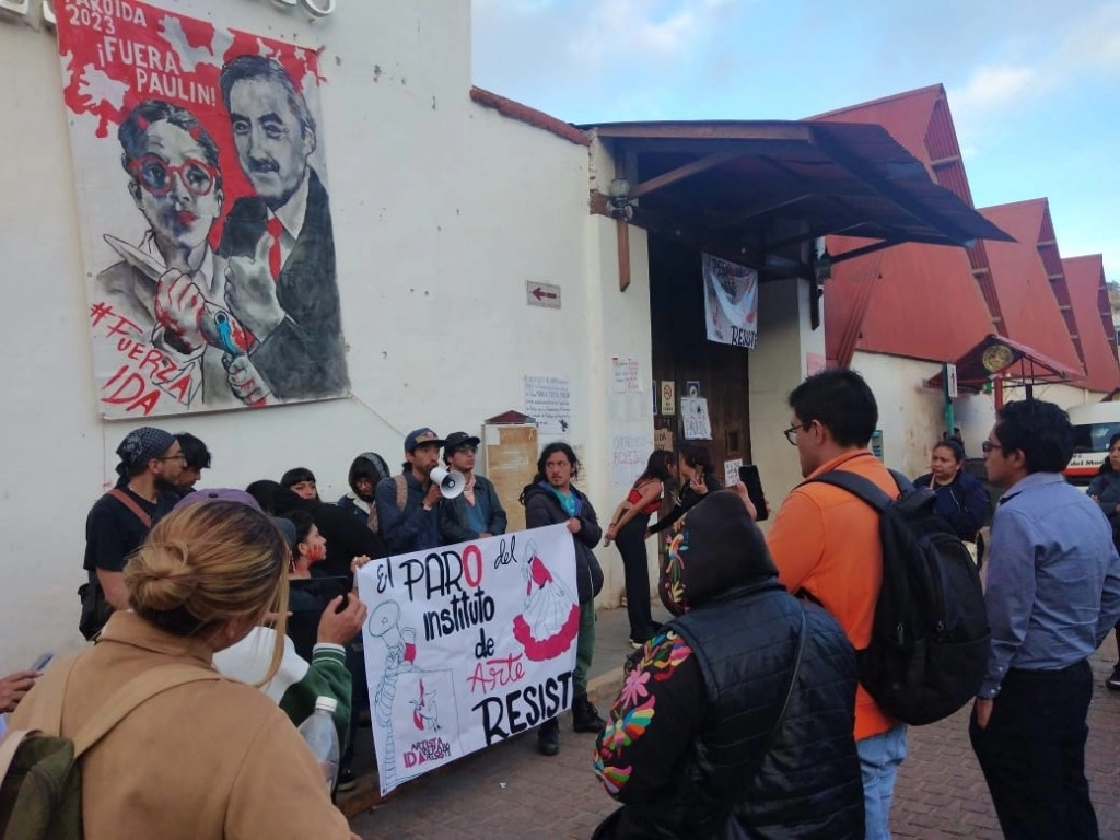 El IDA reanudará clases sin que hasta el momento se haya designado a un director o directora interina que sustituya a María Teresa Paulín. Foto Ricardo Montoya.