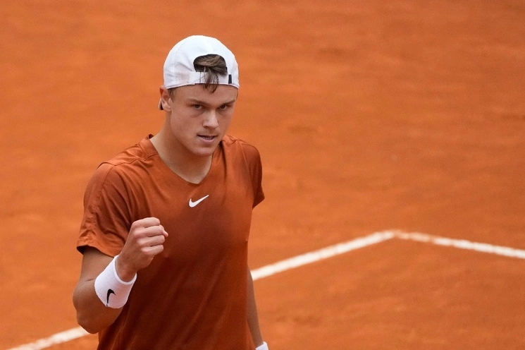 Holger Runer venció por  6-7 (2), 6-4, 6-2 a Casper Ruud en las semifinales del Masters 1000 de Roma. Foto Ap