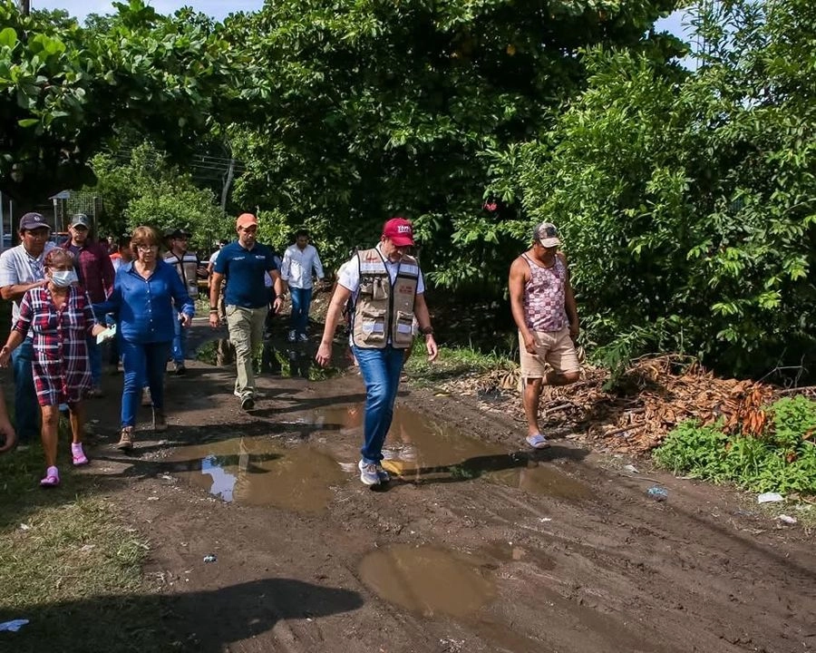 Protección Civil de Tapachula informó que las fuertes lluvias causaron inundaciones, caída de árboles y fallos en el suministro eléctrico. Foto 