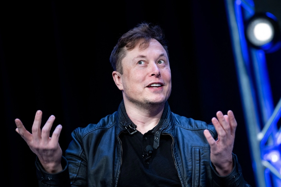 Elon Musk, director general de Tesla señaló que su compañía fue víctima de un serio intento de robo de información. Foto Afp / Archivo