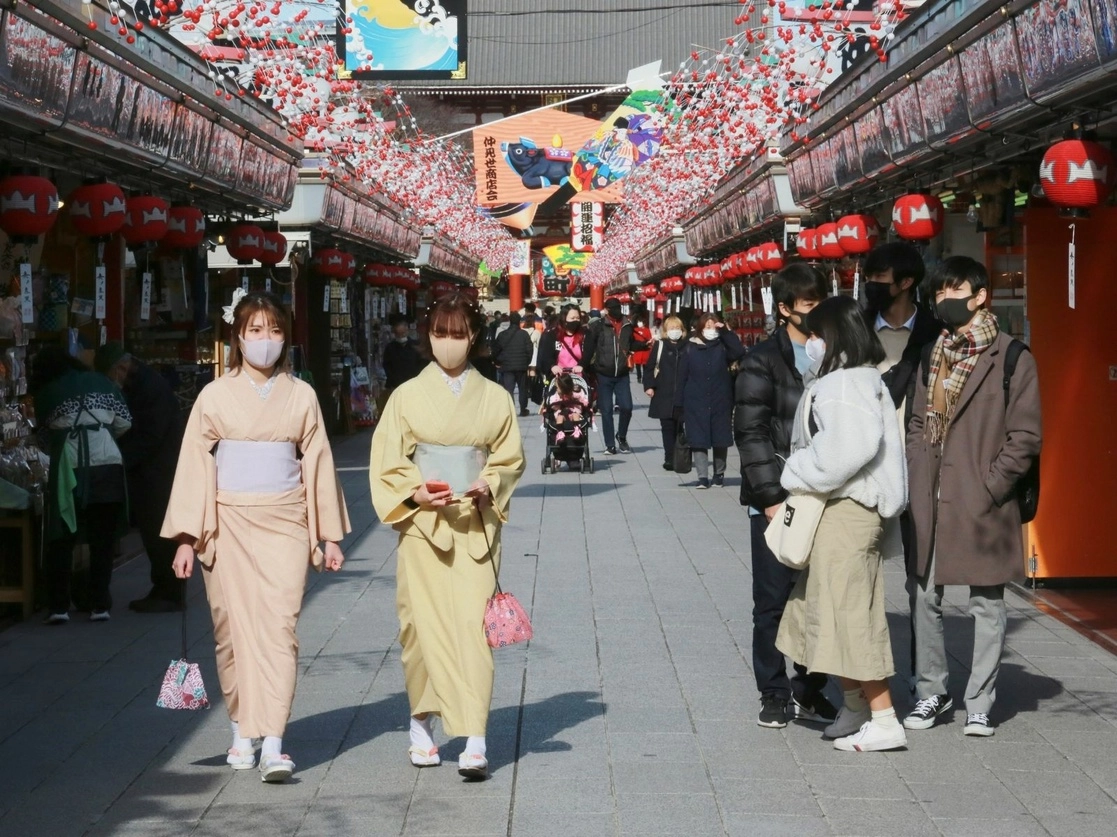 En el idstrito tokiota de Asakusa, Japón. Foto Ap