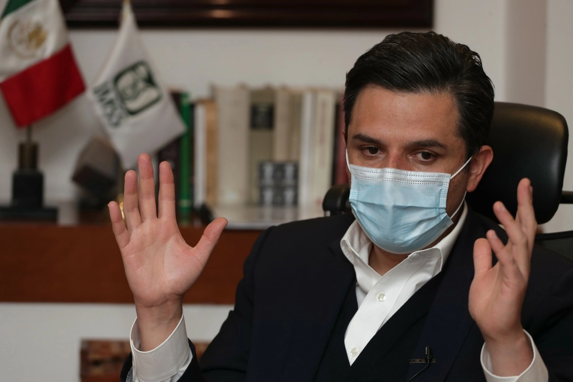 Zoé Robledo, director general del Instituto Mexicano del Seguro Social, durante una entrevista con La Jornada, el 28 de enero de 2021. Foto Roberto García Ortiz