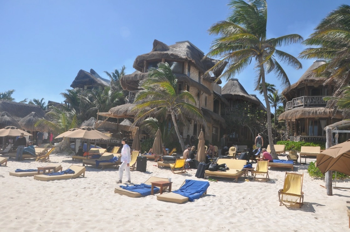 Zona turística de Tulum. Foto Miguel Améndola/La Jornada Maya