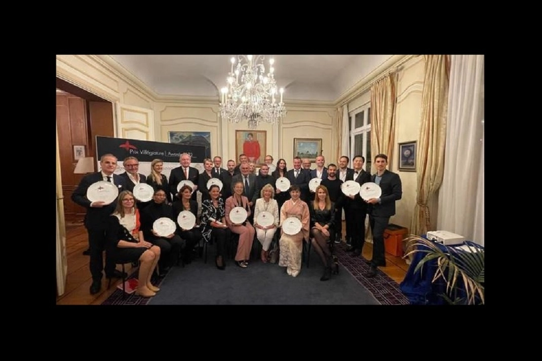 Los Prix Villégiáture se entregaron en la embajada de México en Francia; se reconoció a los hoteles Azulik Tulum y Sofitel CDMX. Foto Tomada de https://www.gob.mx/sectur/prensa/galardonan-a-hoteles-de-mexico-en-los-prix-villegiature-2022-en-francia
