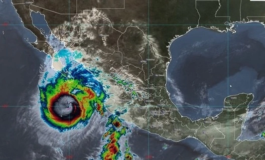 De acuerdo con la Conagua, el Huracán "Norma" toma una trayectoria hacia el noreste del país. Foto @conagua_mx