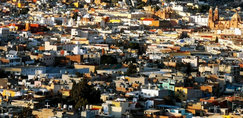 ICOMOS recordó al gobierno de Zacatecas la inviabilidad del proyecto de viaducto elevado en la ciudad capital. Foto Alfredo Valadez Rodríguez