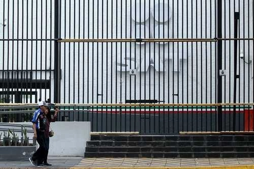 El Servicio de Administración Tributaria tiene identificados a 9 mil 561 contribuyentes que estarían simulando el pago de impuestos y 963 más están en proceso de revisión. Foto María Luisa Severiano / Archivo