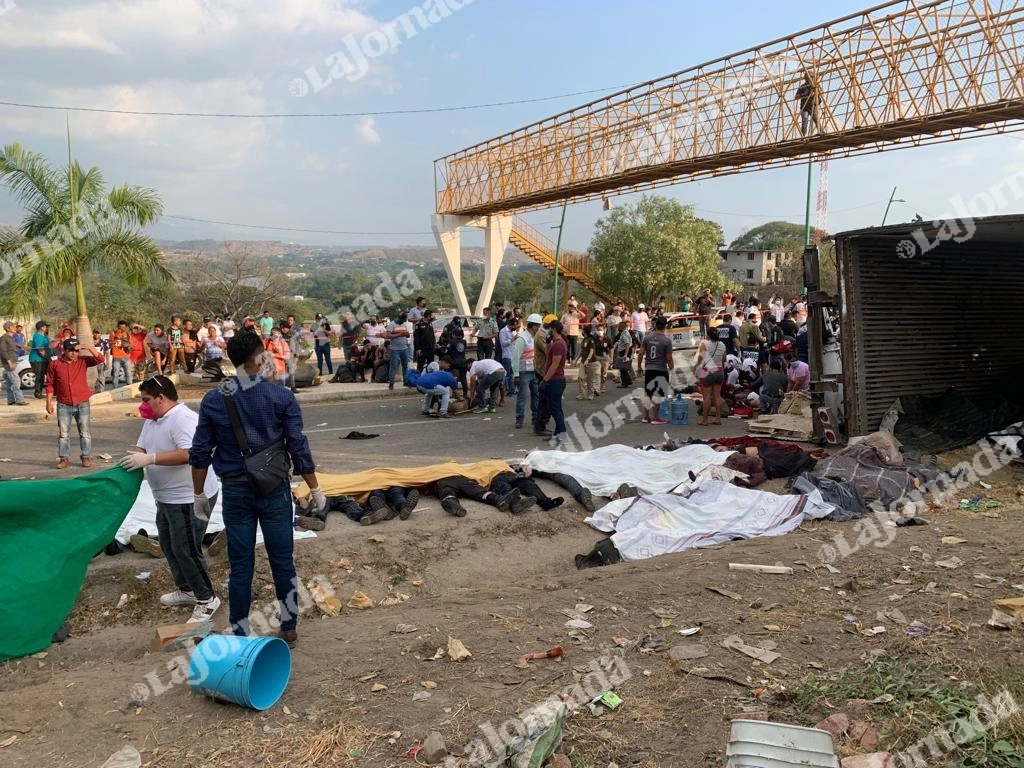 Los nombres de los tres migrantes identificados son: Daniel Arnulfo Pérez Uxla, José Francisco Salanic Haz y Estanislando Rolando Toj de la Cruz. Foto Víctor Camacho
