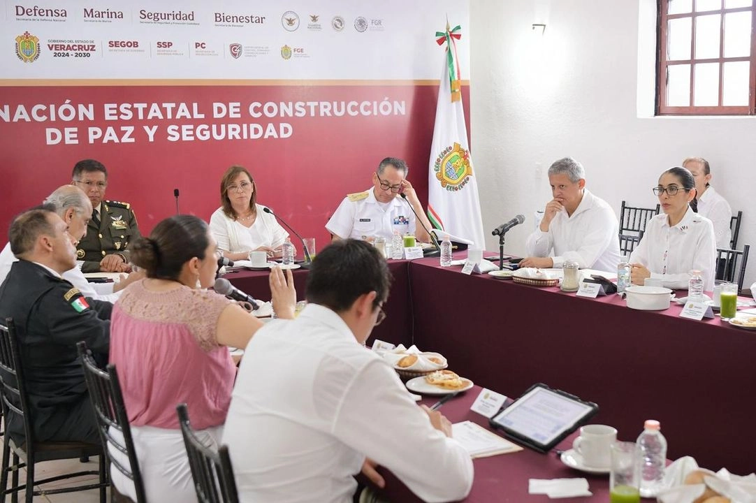 La Fiscalía General del Estado de Veracruz tiene plenamente identificados a los responsables del asesinato del candidato a la alcaldía de  Coxquihui, Anuar Valencia 'El Napo', aseveró la gobernadora, Rocío Nahle García.