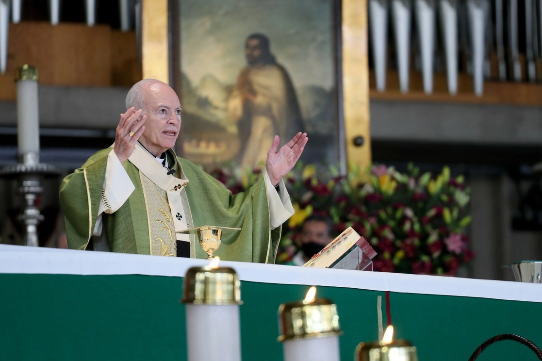 El Cardenal Carlos Aguiar Retes presidió la Santa Misa, encomendando a la Virgen de Guadalupe los trabajos pastorales de 2023. Foto Roberto García Ortiz / Archivo 