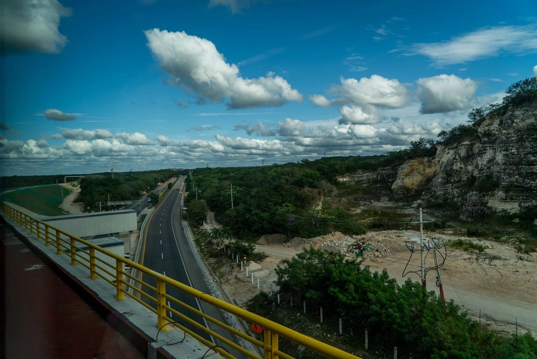 En la construcción del Tren Maya ha quedado en entredicho el impacto ambiental que se debió medir a través de las MIA. Foto 