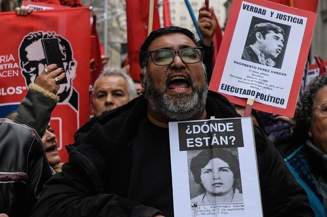 Protesta por el 50 aniversario del golpe de Estado en Chile. Foto Xinhua