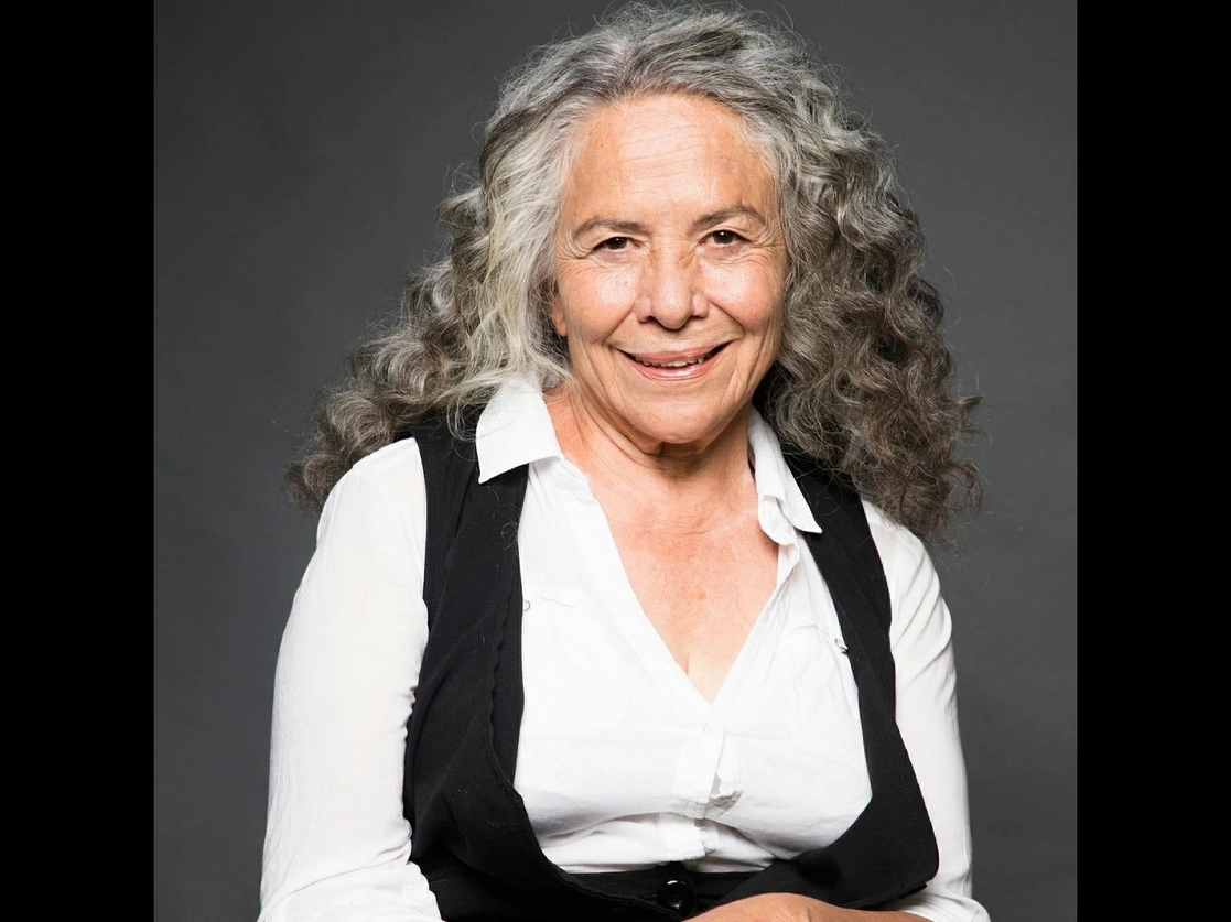 La actriz, que cuenta con más de cinco décadas de trayectoria, confía en la magia del arte escénico y en el lenguaje infinito de la ficción. Foto cortesía de la artista