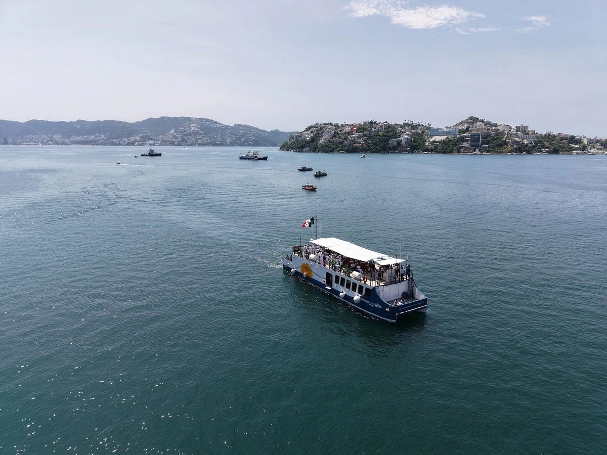 El Marinabús es una nueva modalidad de transporte público marítimo, el cual será operado por la Secretaría de Marina, con precios más bajos para residentes de Acapulco.