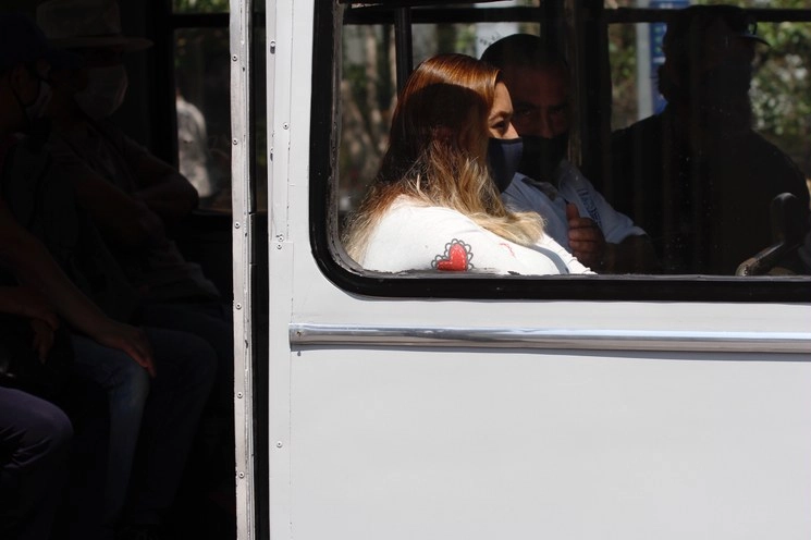 La UNIDEM planteó a la Secretaría de Movilidad un esquema en el que habría al menos 10 puntos de encuentro de trabajadores, donde podrían tomar el transporte público y ser trasladados a sus centros laborales en zonas industriales. Foto Cristina Rodríguez