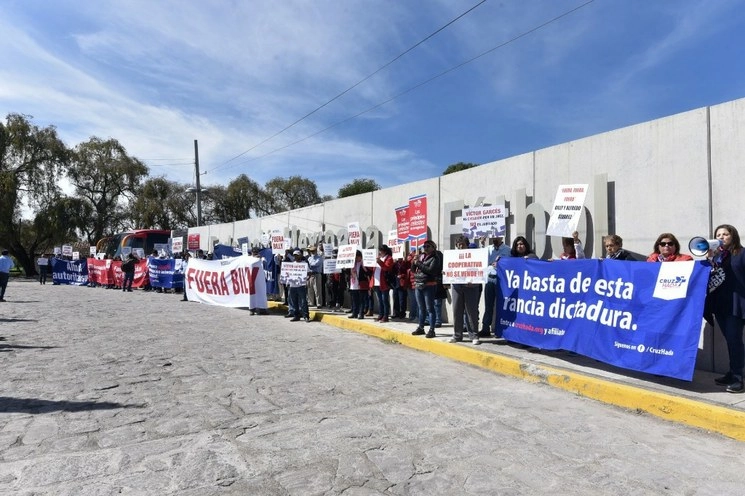 Manifestación de Socios de la Cooperativa Cruz Azul. Foto Cuartoscuro/ Archivo
