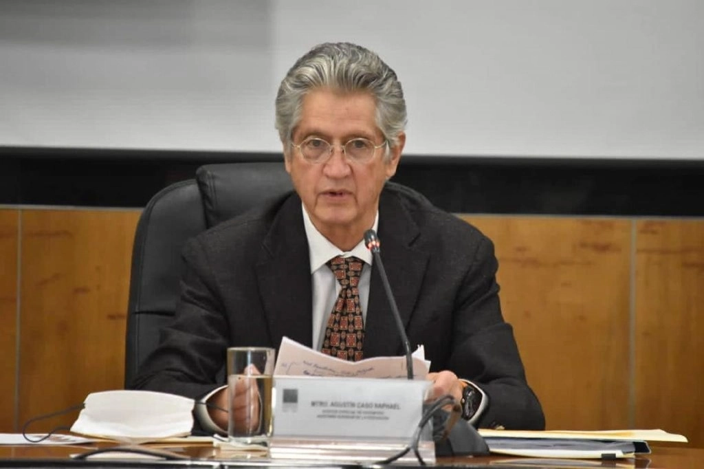 La suspensión provisional le fue concedida a Agustín Caso Raphael ya que el oficio no se encuentra motivado porque no se explica cuáles son las razones de la pérdida de confianza que dieron origen al cese. Foto Cuartoscuro / Archivo 