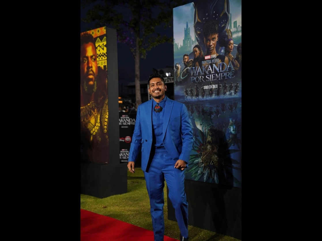 Tenoch Huerta durante la alfombra roja del estreno de 'Pantera Negra: Wakanda por Siempre'. Foto Ap /Archivo