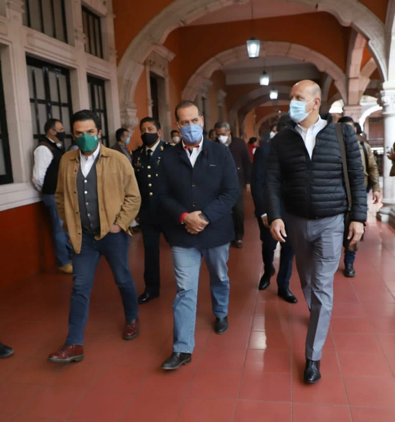 Zoé Robledo, director del IMSS, es acompañado por el gobernador Martín Orozco, y el titular del Insabi, Juan Antonio Ferrer, en su visita al estado de Aguascalientes. Foto cortesía Comunicación Social de Aguascalientes
