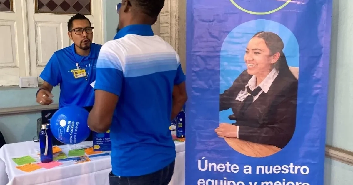 Feria del empleo en CDMX en imagen de archivo. Foto 